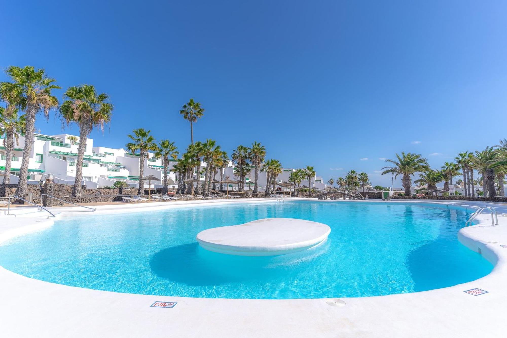 Fantastico Apartamento Con Terraza Y Vistas Al Mar Costa Teguise Kültér fotó