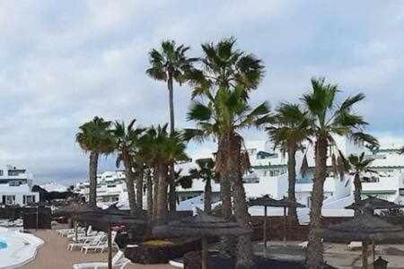 Fantastico Apartamento Con Terraza Y Vistas Al Mar Costa Teguise Kültér fotó